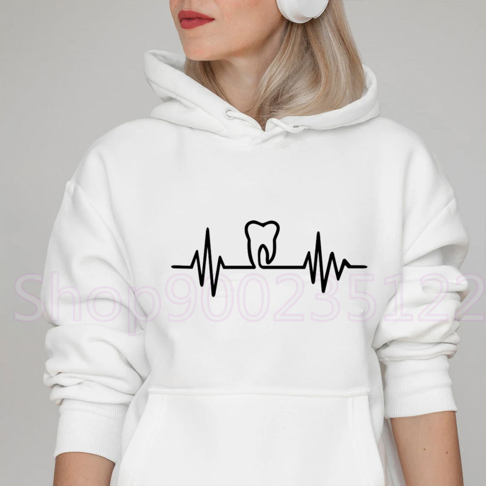 Winter Clothing Drawing - Sweat à capuche Heatbeat Graphic Tooth